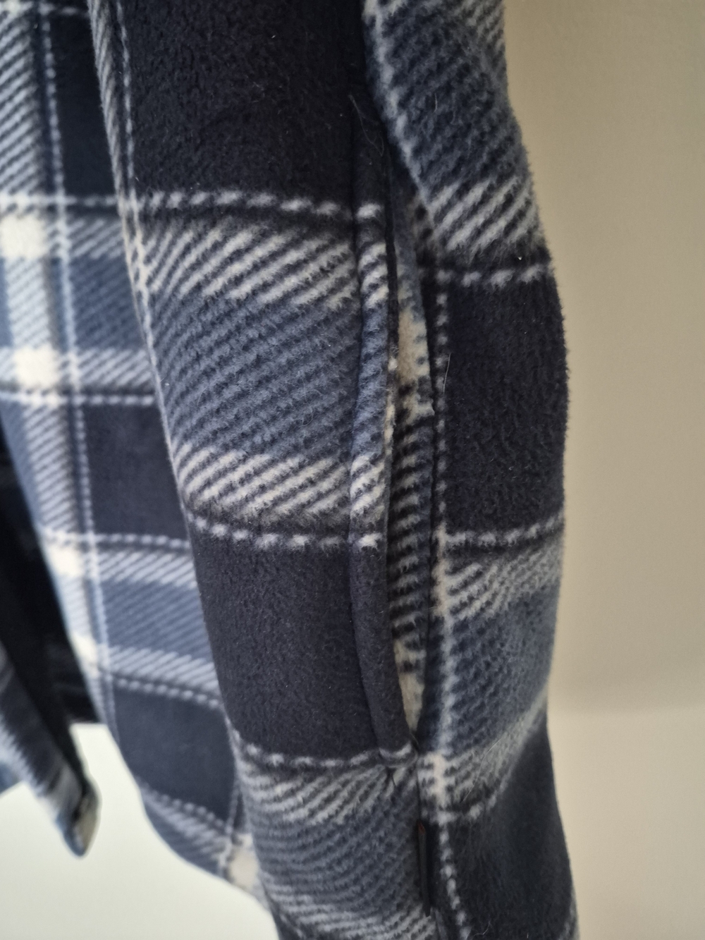 Realtree Men’s XL Plaid Fleece-Lined Shirt Jacket Shacket Blue - Picture 7 of 9